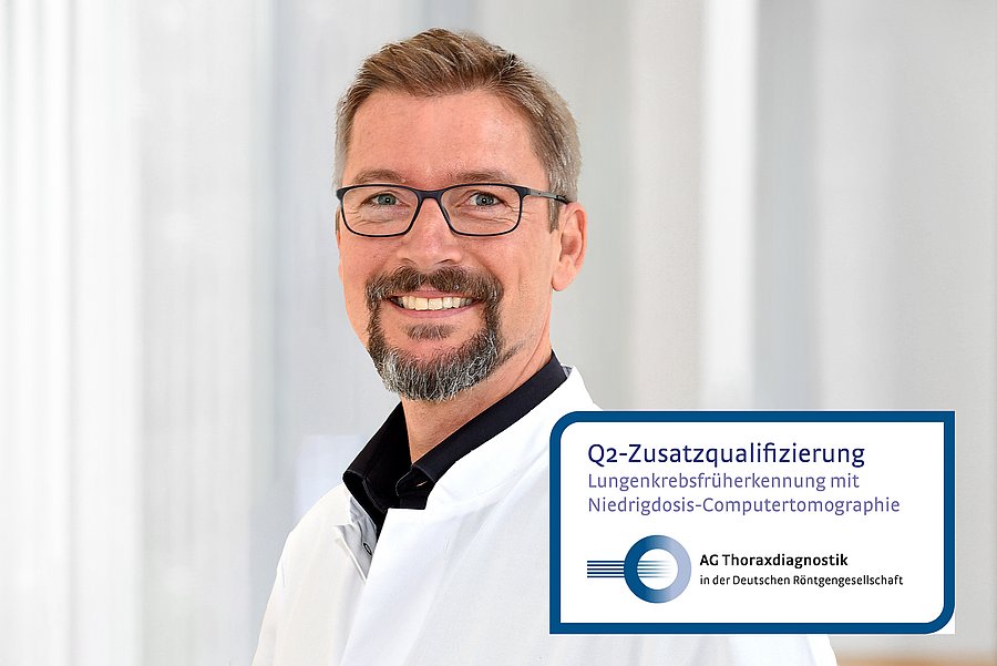 Portrait Dr. Sascha Hammerschlag mit Q2-Zertifikat Lungenkrebsscreening Niedrigdosis CT